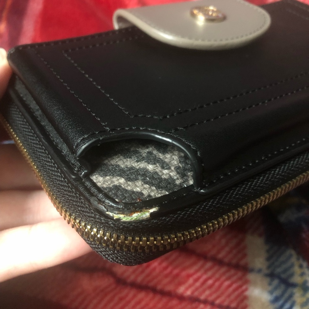 Spartina 449 Phone Wallet - Picture 4 of 14